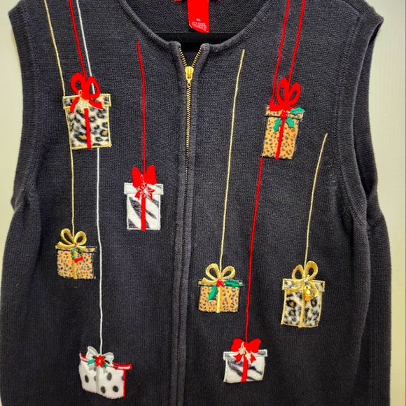Merry and Bright Black Christmas Sweater Vest XL - Picture 2 of 4